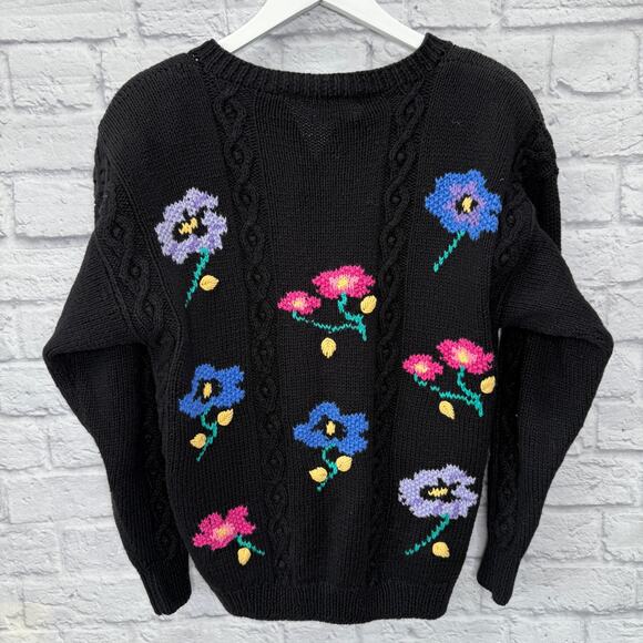 Vintage Northern Isles Womens Cardigan Sweater Black Flowers Size M Hand Knit - Picture 2 of 5